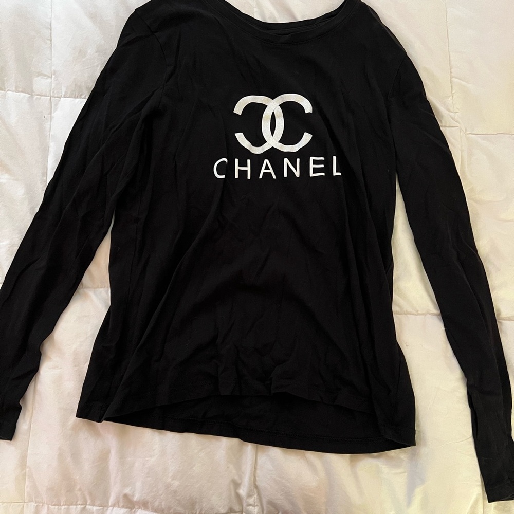 Time and Tru Black Long Sleeve T-Shirt